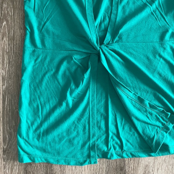 Fabletics | Muscle Tank - Picture 4 of 4